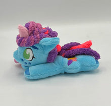Load image into Gallery viewer, The horse received a hug
